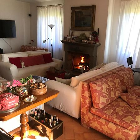 MonterosiCasale Vicino Al Golf Nazionale住宿加早餐旅馆 外观 照片