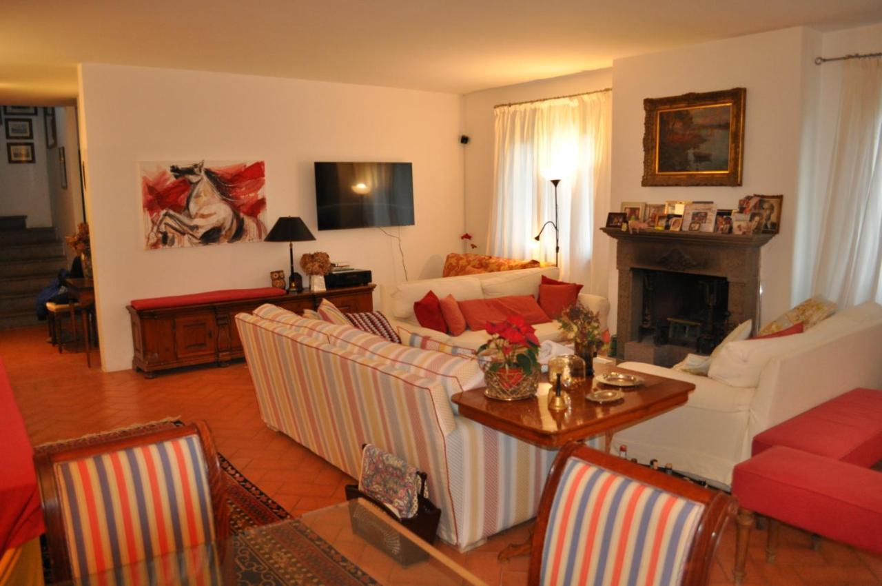 MonterosiCasale Vicino Al Golf Nazionale住宿加早餐旅馆 外观 照片